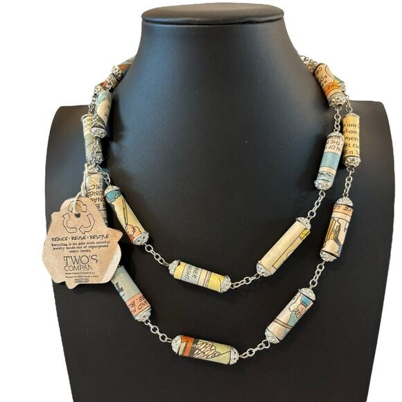 Awesome & Unique Paper Necklace made from Comic Books, - Picture 5 of 5